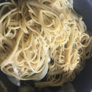 バジルソースパスタ